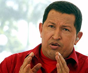Ch&aacute;vez suspendi&oacute; viaje a Cuba por amenazas de agresi&oacute;n armada en Venezuela